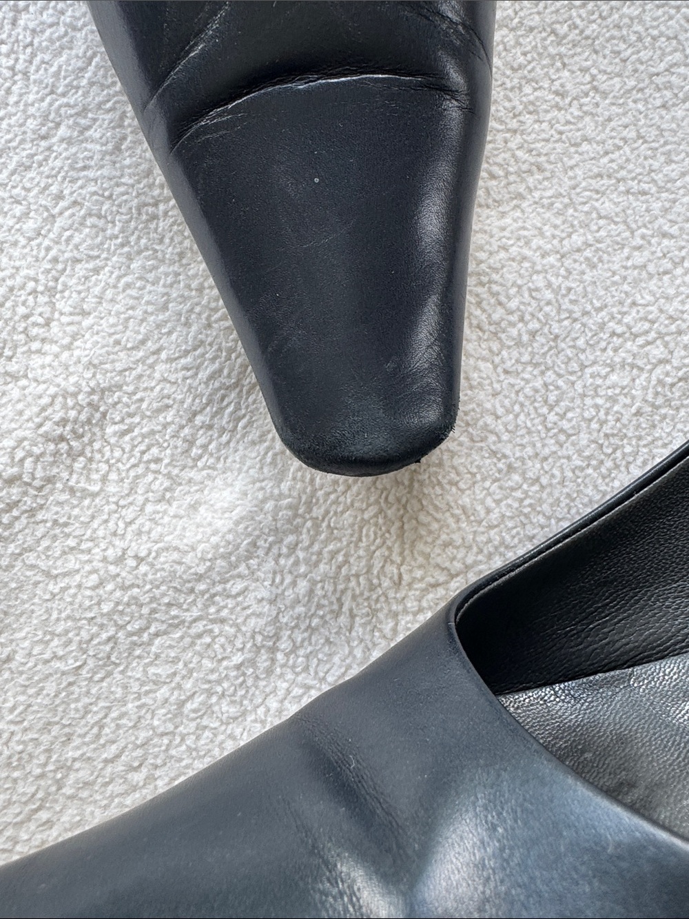 Jil Sander Navy Blue Leather Square-Toe Mid Heel Pumps - Picture 4 of 8
